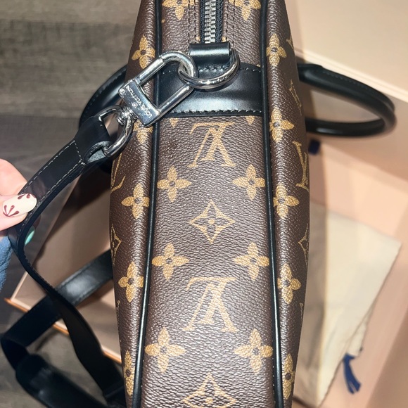 Louis Vuitton Monogram Macassar Porte-Documents Voyage PM Men’s Briefcase - Picture 6 of 8